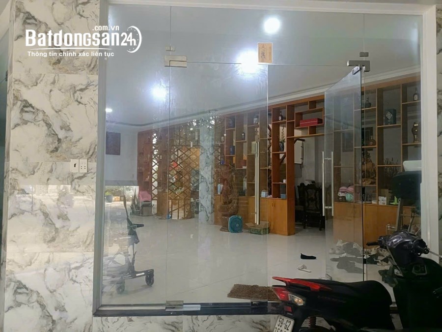 NHÀ MẶT TIỀN KD -TÂN CHÁNH HIỆP QUẬN 12- 168M2(12*14) CHỈ 11 TỶ 500 TRIỆU 