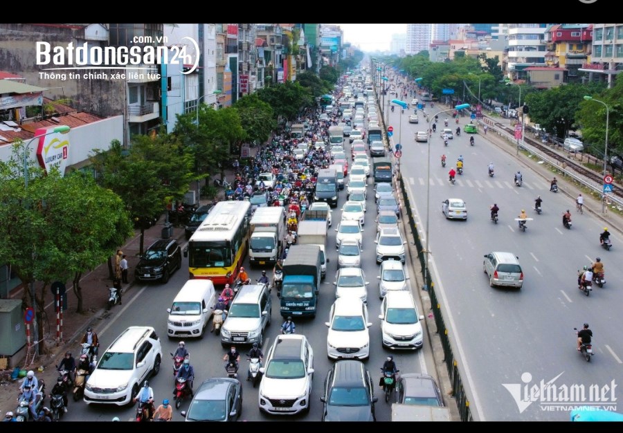 Nhà Rẻ Như cho 40%, MẶT PHỐ TÂY SƠN, 45m2, 6tầng, MT 6m, Chỉ 15.5 tỷ, Đống Đa, Ô tô