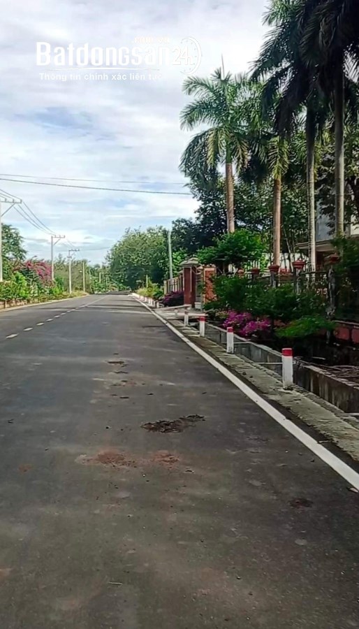 Cần bán 3000m2 thổ cư 100m2 tại Chơn Thành, Bình Phước. Giá 333 nghìn /m2