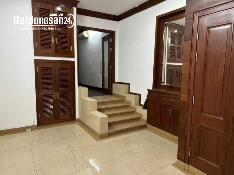 Trần Hưng Đạo 80M2 6 Tầng Thang Máy 28.5 Tỷ Nội Thất Cao Cấp-Ô TÔ Gần Phố