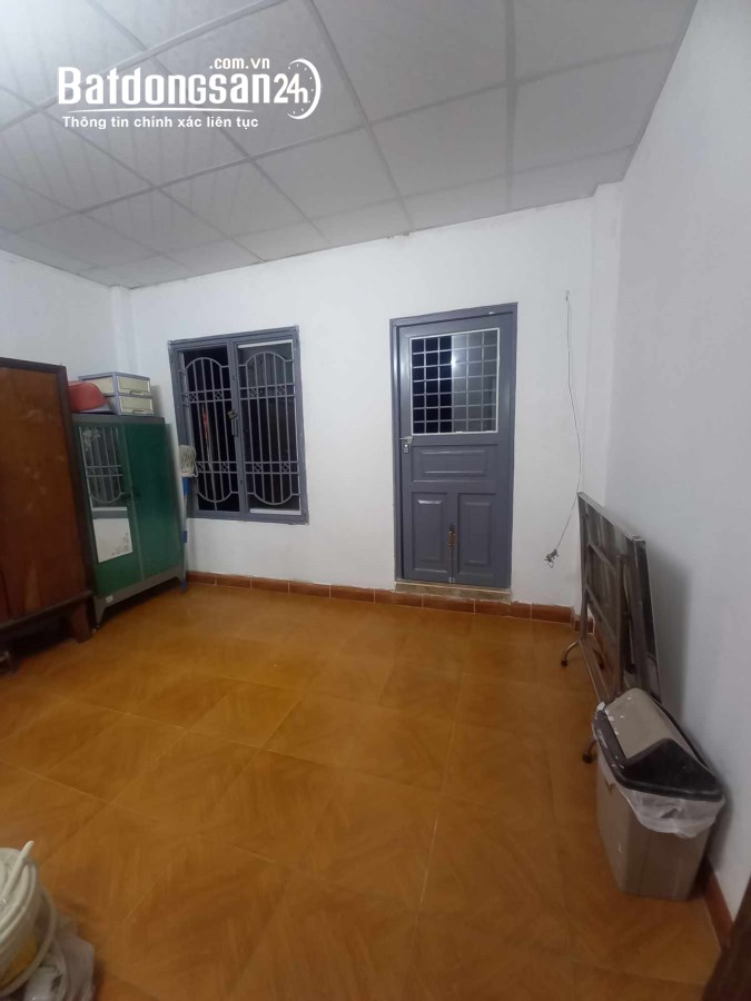 TIN THẬT:Nhà 3 tầng mạt tiền Lê Văn Viêt,Phường Hiệp Phú,Thủ đức