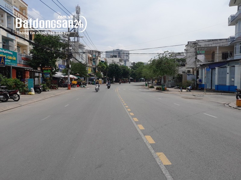 TIN THẬT:Nhà Mặt tiền 4 tầng,9x16 đường Man Thiện,Hiệp Phú,Quận 9