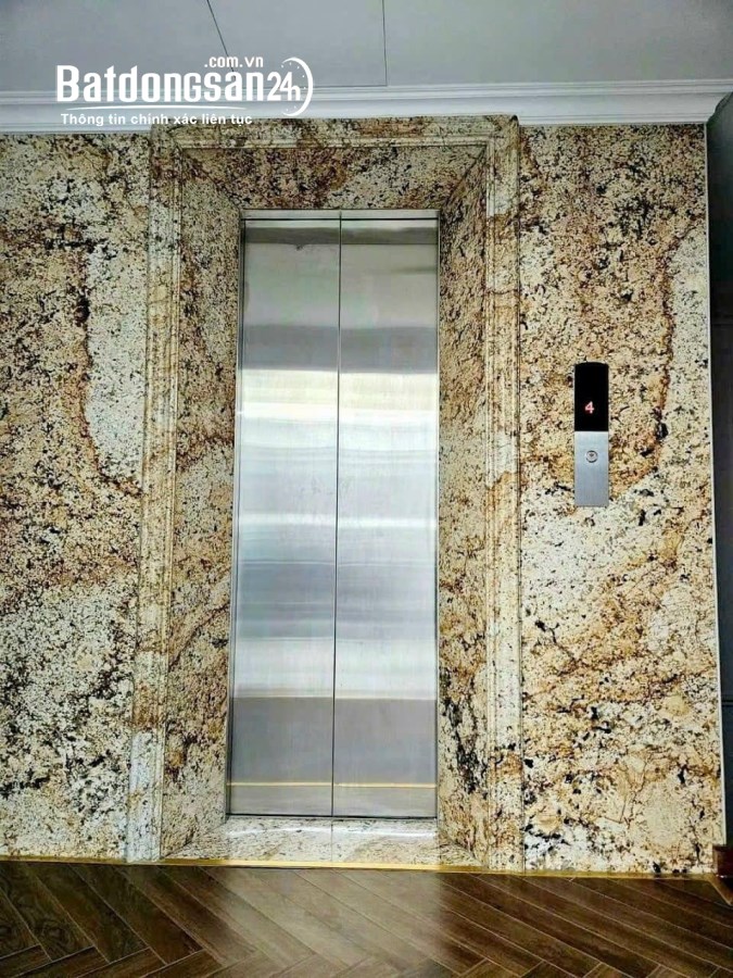 Bán toà Văn Phòng - mặt phố Bưởi - 80m2 x 9T - Xây mới cứng - 2 mặt tiền - Thoáng vĩn
