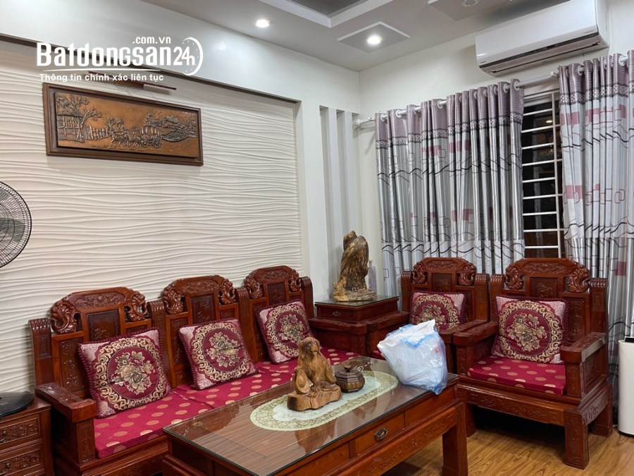 Bán nhà Láng Hạ, ngõ thông, ô tô cách 10m, lô góc 2 thoáng, 41m2x5t, giá 6,8 tỷ