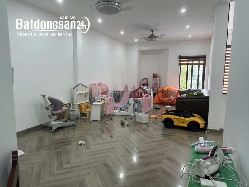 HẺM XE TẢI 10M - BIỆT THỰ - PHƯỚC KIỂN -  NHÀ BÈ - 3 TÂNG - 250M2 -  27.7 TỶ.