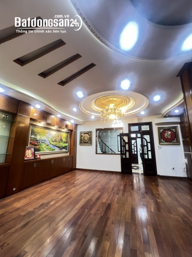 Bán nhà mặt phố Phố Phạm Tuấn Tài, Phường Dịch Vọng Hậu, Quận Cầu Giấy