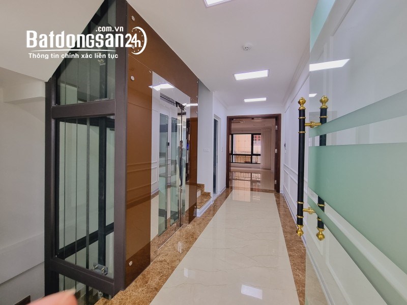 Bán nhà mặt phố Phố Trần Quốc Hoàn, Phường Dịch Vọng Hậu, Quận Cầu Giấy