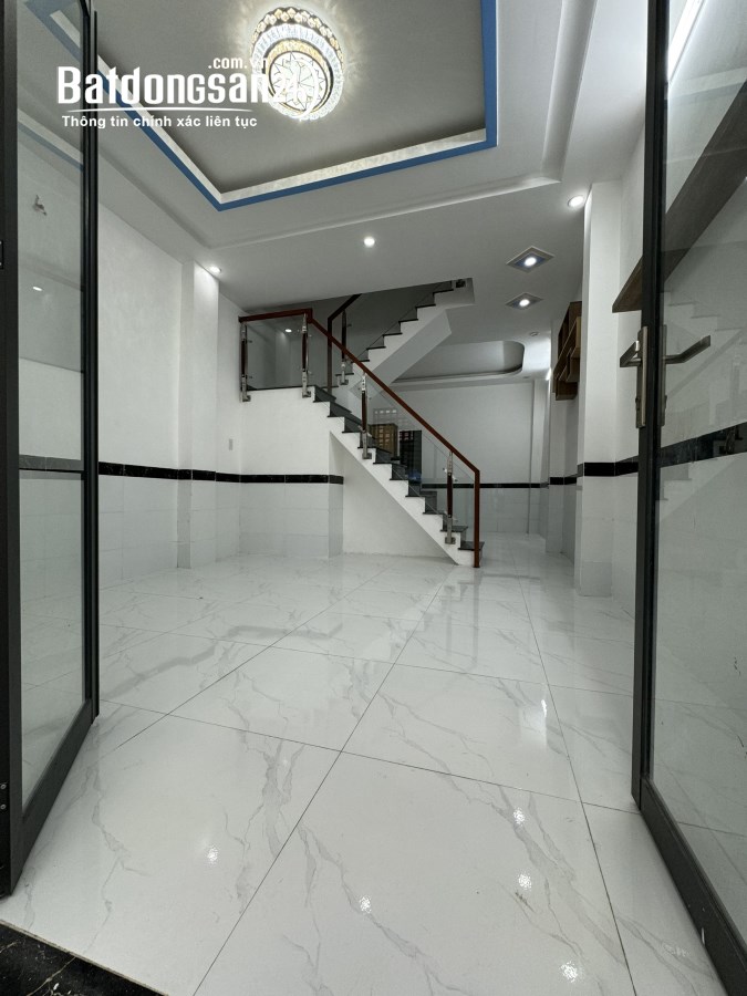 Cho thuê nhà 1 trệt 1 lầu 117 Đường Hoàng Văn Thụ vào hẻm 50m tới nhà.