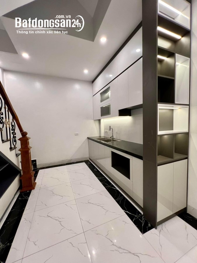 Bán nhà mặt phố Đường Bùi Xương Trạch, Phường Khương Đình, Quận Thanh Xuân