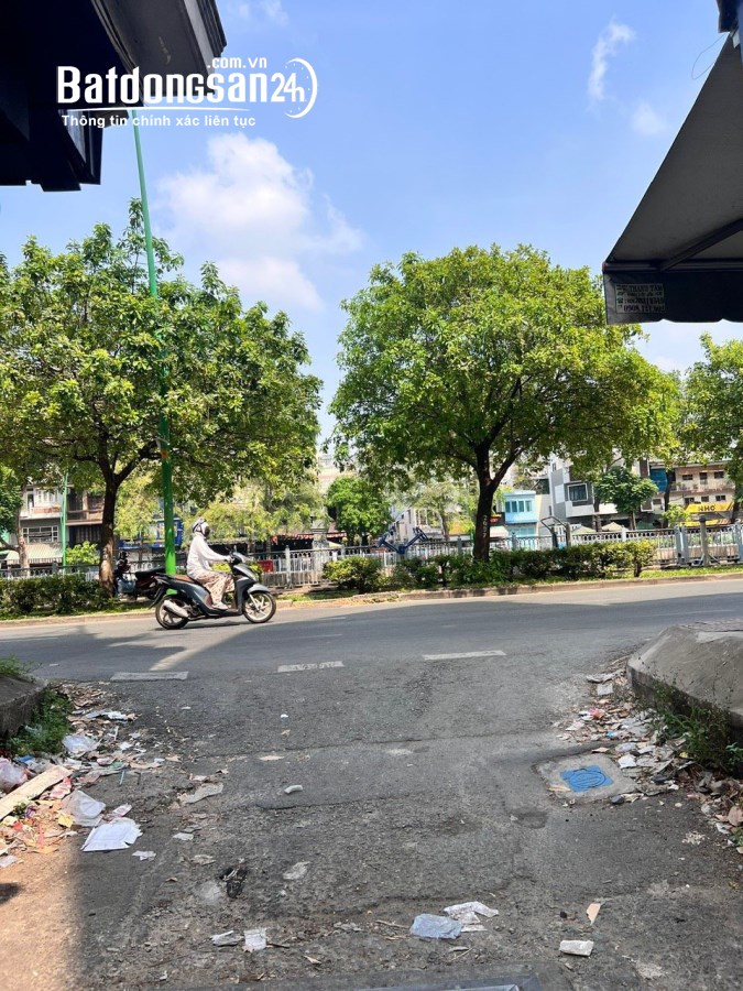 Bán nhà 3 tầng HXH quay đầu 195 Trần Văn Đang  Quận 3, 61m2 ngang 5m, giá 7.5 tỷ