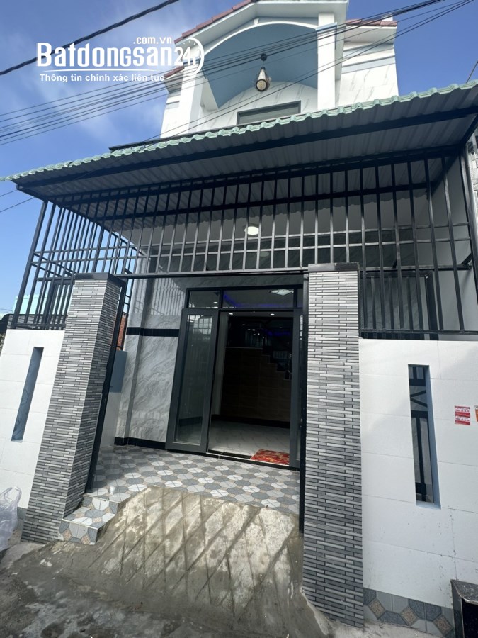 Nhà ngộp Phạm Hùng , Trung An , Mỹ Tho