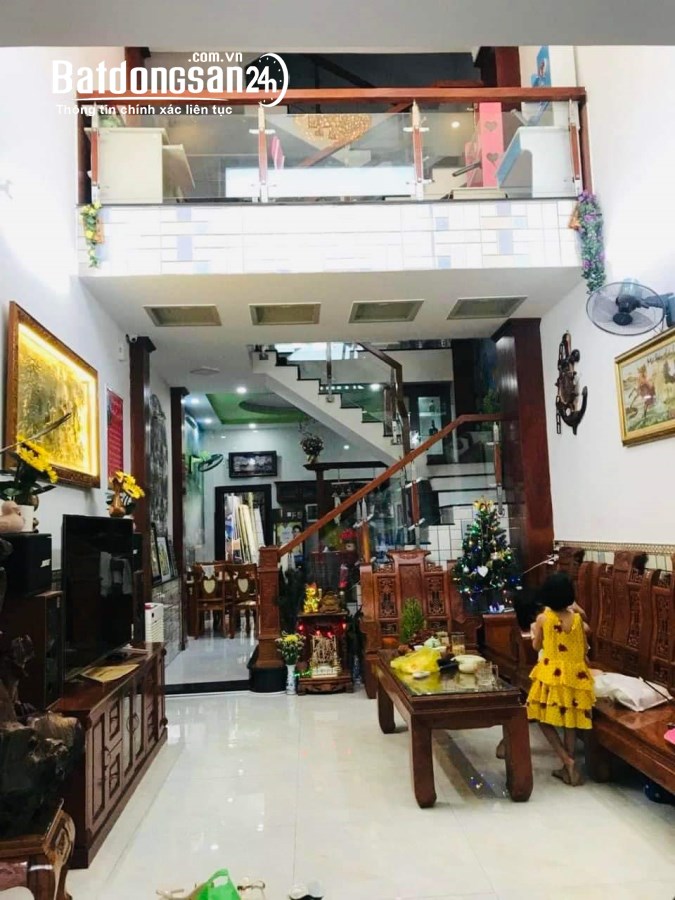 Bán Nhà Mặt Tiền Cống Lỡ, Tân Bình, 108m2, 5 Tầng Mới, Nội Thất Cao Cấp, Chỉ 14 Tỷ TL