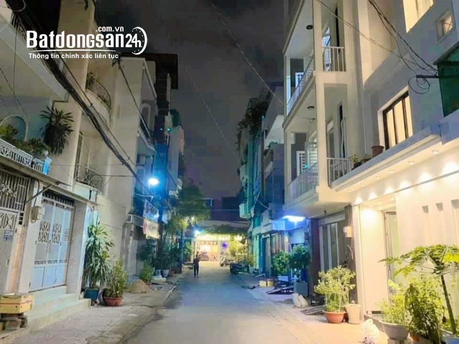 Nhà hẻm xe hơi , 60m2 , 5 lầu , Bình Thạnh , giá 15 tỷ , hạ chào 11.9 tỷ .