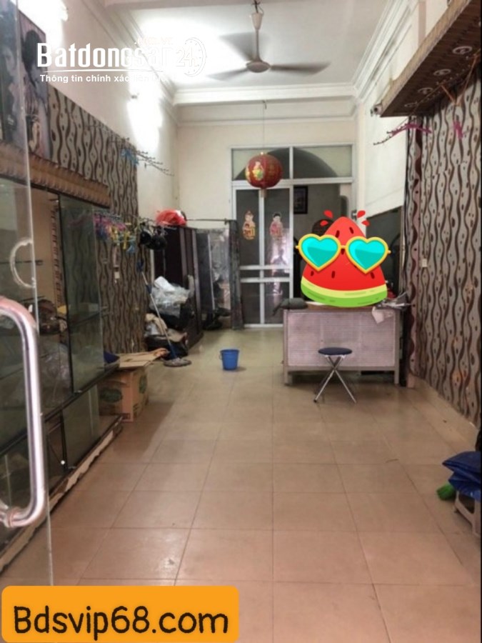 Bán nhà mặt phố Trung Liệt, quận Đống Đa kinh doanh đa dạng, 33m2 4 tầng giá 8.6 tỷ