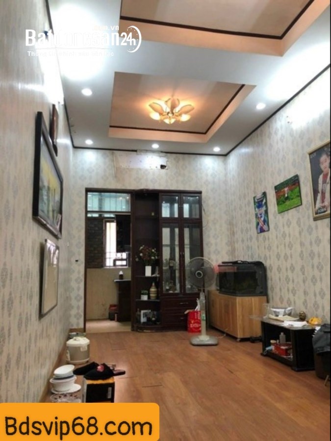 Bán nhà mặt phố Trung Liệt, quận Đống Đa kinh doanh đa dạng, 33m2 4 tầng giá 8.6 tỷ