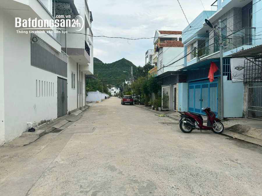 2.6 tỷ - Lô đất đẹp DT 95m2 thuộc phường Vĩnh Hoà - Tp Nha Trang