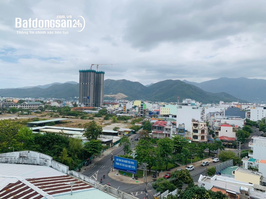 Cần bán căn chung cư 312 Dã Tượng DT 66m2 - TP Nha Trang