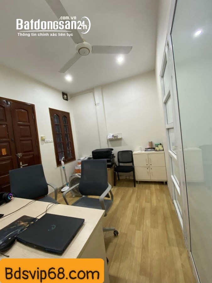 Bán nhà mặt phố phân lô liền kề Ngụy Như Kon Tum, 60m2 4 tầng đẹp giá 18.3 tỷ