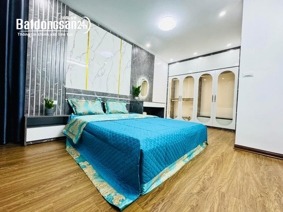 Bán nhà ngõ Hoàng Văn Thái, Thanh Xuân 48m2 giá 4.75 tỷ, 5 tầng, 4PN, MT 4m