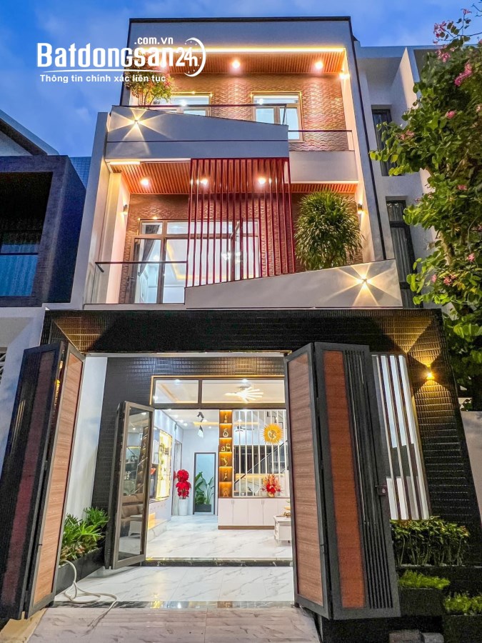BÁN NHÀ 1 TRỆT 2 LẦU KHU DÂN CƯ HỒNG LOAN