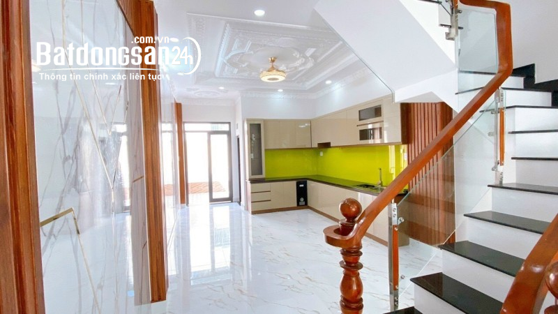 HẺM Ô TÔ - NGUYỄN VĂN TẠO - LONG THỚI - NHÀ BÈ - 3 TẦNG - 104M2 - 5.9 TỶ.