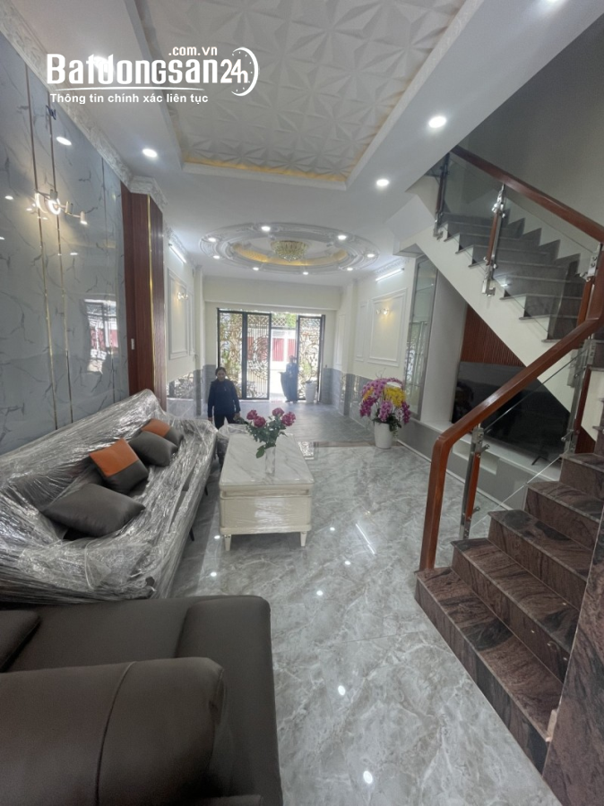 Ô TÔ NGỦ TRONG NHÀ - ĐÀO TÔNG NGUYÊN  - NHÀ BÈ - 4 TẦNG - 72M2 - 8.0 TỶ.