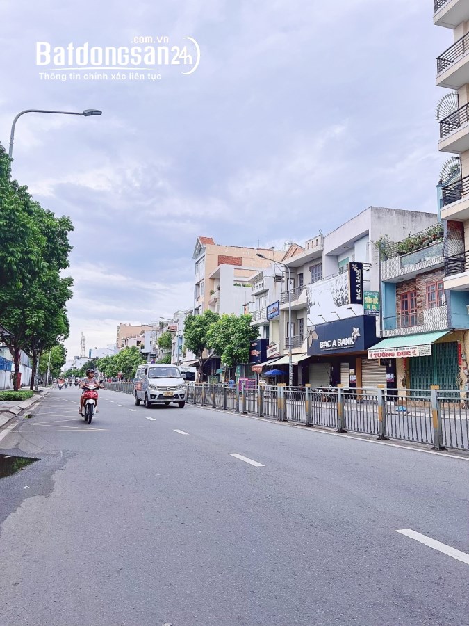 Bán Nhà Giá Rẻ Tân Phú, Bán Nhà Hẻm Xe Hơi
