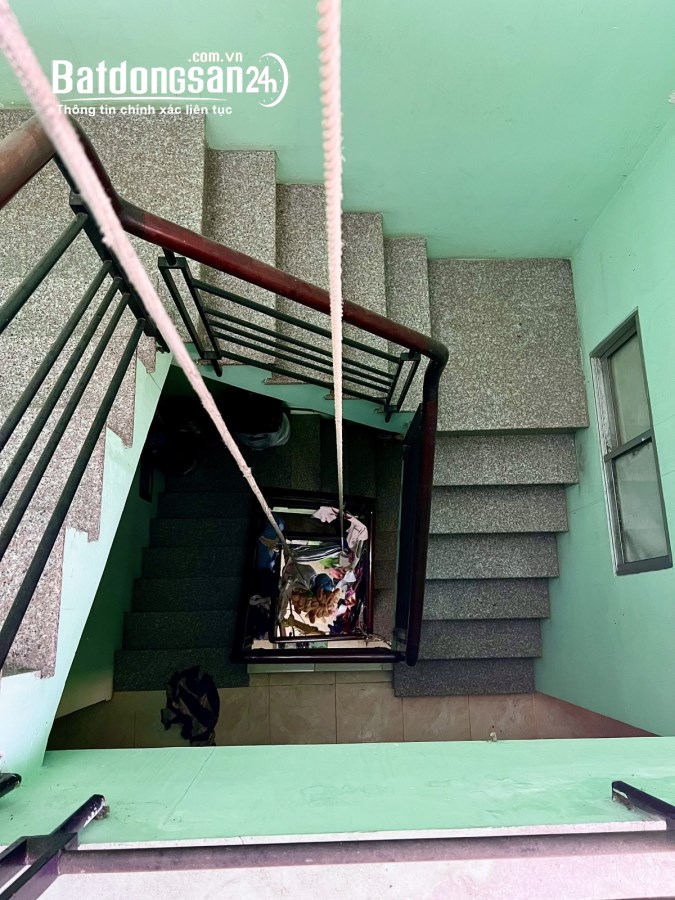 Bán Nhà Giá Rẻ Tân Phú, Bán Nhà Hẻm Xe Hơi