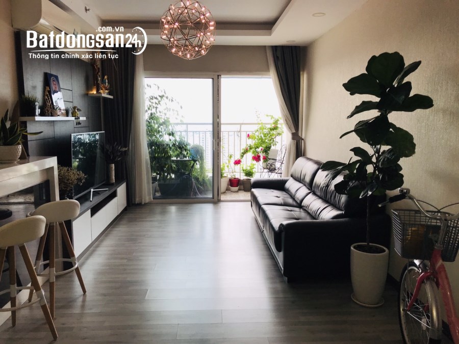 Kẹt tiền làm ăn cần bán Sunrise City North, lầu cao view Đông Nam