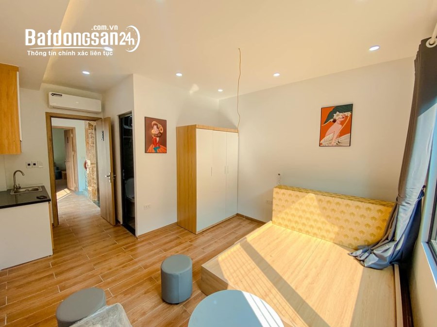 Phố Hàng Da 50M2 5 Tầng MT 3M -30 Tỷ - Ô CHỜ THANG MÁY 2 Thoáng trước sau