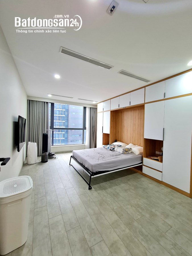 Cho Thuê Chung Cư Sakura Tower 47 Vũ Trọng Phụng, 3PN CB
