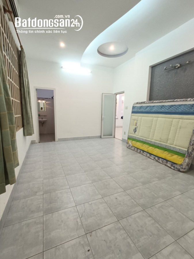 TIN THẬT:Nhà 10x20,hẻm xe tải,đường Võ Văn Hát,Long Trường,Thủ Đức
