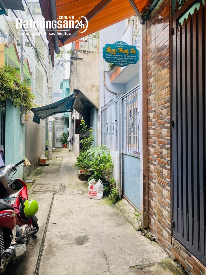 Hàng hiếm, bán gấp nhà 2 tầng, nở hậu gần mặt tiền Vườn Lài Tân Phú, khu VIP chỉ 3 tỷ