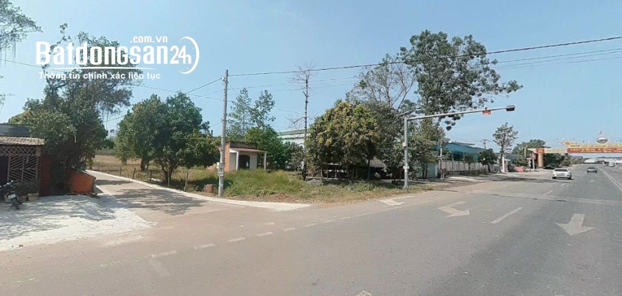 Bán đất ngay đường QL 13 DT 30M X 35M=1050M2  Xã Thanh Lương, Thị xã Bình Long 190 Tr