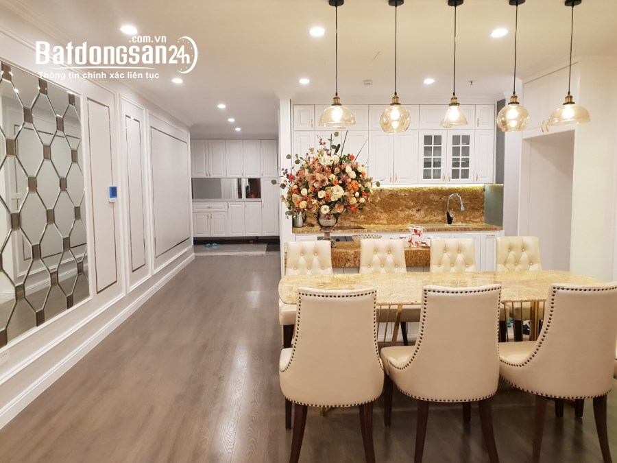 Cho thuê chcc Thăng Long tower 33 Mạc Thái Tổ, 3PN CB Full Đồ