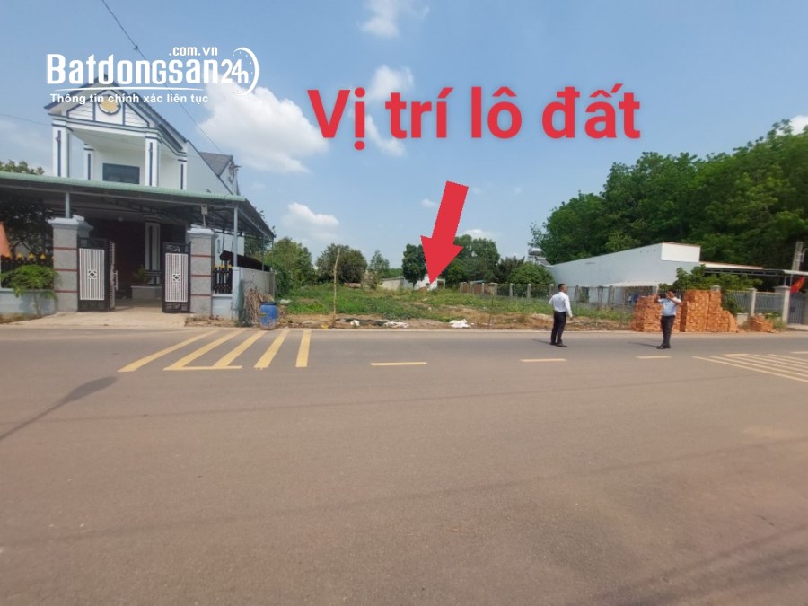Cần Bán lô đất 202m2 thổ cư 100m2, tại chợ Đồng Hưu, Chơn Thành Bình Phước.