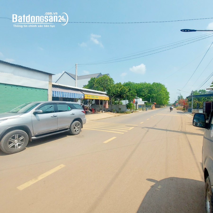Cần Bán lô đất 202m2 thổ cư 100m2, tại chợ Đồng Hưu, Chơn Thành Bình Phước.