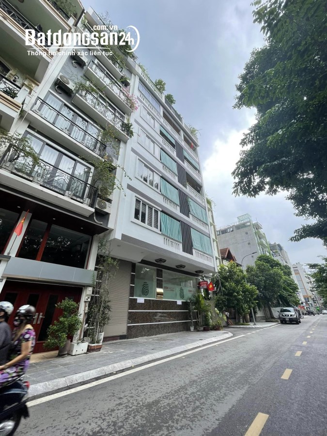 Bán Tòa nhà Văn phòng - Mặt phố Trương Công Giai - 270m2 x 7 Tầng - MT 8m - Vỉa hè 5m