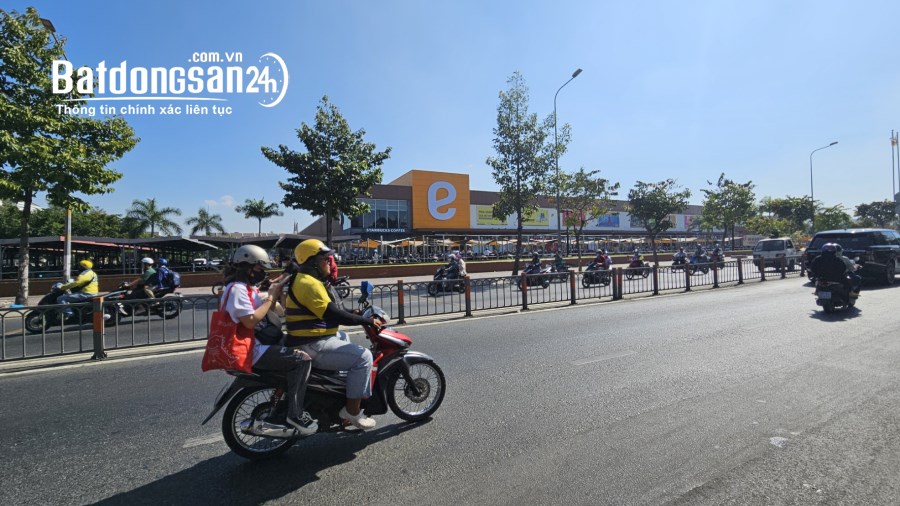 Bán nhà 2 mặt tiền Phan Văn Trị P5, DT 6x27m, kết cấu 4 tầng. Giá 45 Tỷ TL