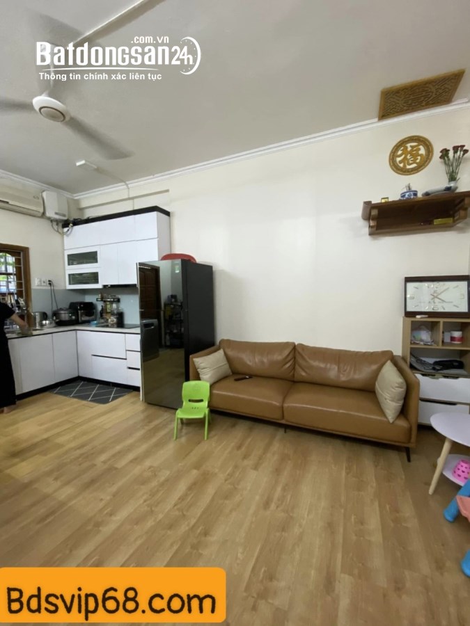 Bán nhà phố Ngụy Như Kon Tum, quận Thanh Xuân, 61m2 nhà đẹp 4 tầng giá 18.3 tỷ