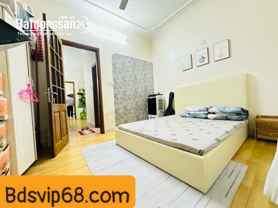 Bán nhà phố Ngụy Như Kon Tum, quận Thanh Xuân, 61m2 nhà đẹp 4 tầng giá 18.3 tỷ