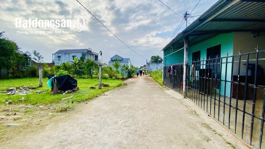 Bán đất Tịnh Phong cách Khu công nghiệp VSIP Quảng Ngãi 500m