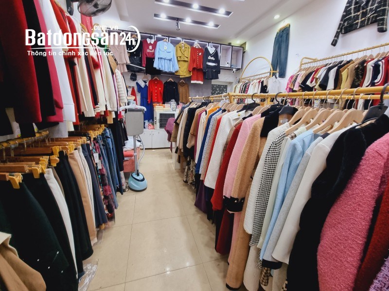Bán nhà mặt phố Phố Trần Quốc Hoàn, Phường Mai Dịch, Quận Cầu Giấy