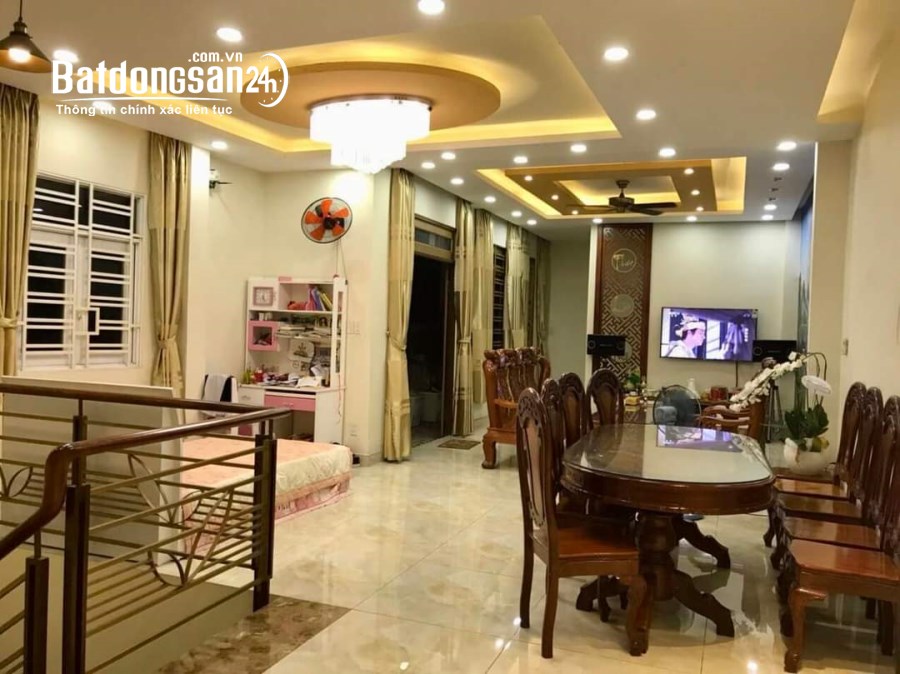 Bán Nhà Mặt Tiền Lô Góc Gò Dầu, Tân Phú, 112m2, 3 Tầng, Dòng Tiền 35tr, Nhỉnh 17 Tỷ 