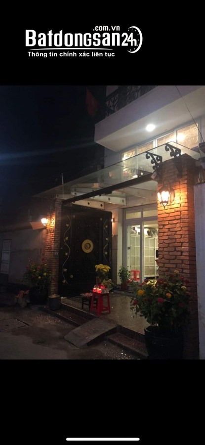 Bán nhà Đường Trần Bình Trọng, Phường 11, Quận Bình Thạnh