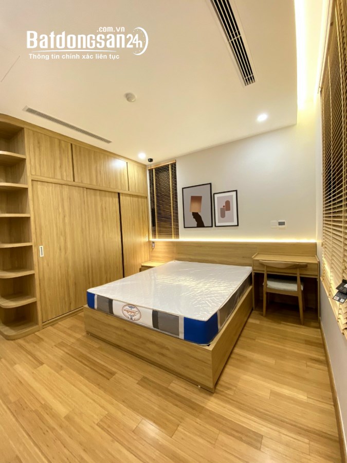 Cho thuê chung cư Home City 177 Trung Kính, 2PN Đẹp