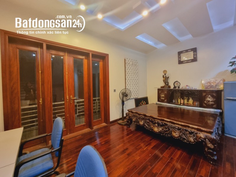 Bán biệt thự, villas Đường Nguyễn Cơ Thạch, Phường Mỹ Đình 1, Quận Nam Từ Liêm