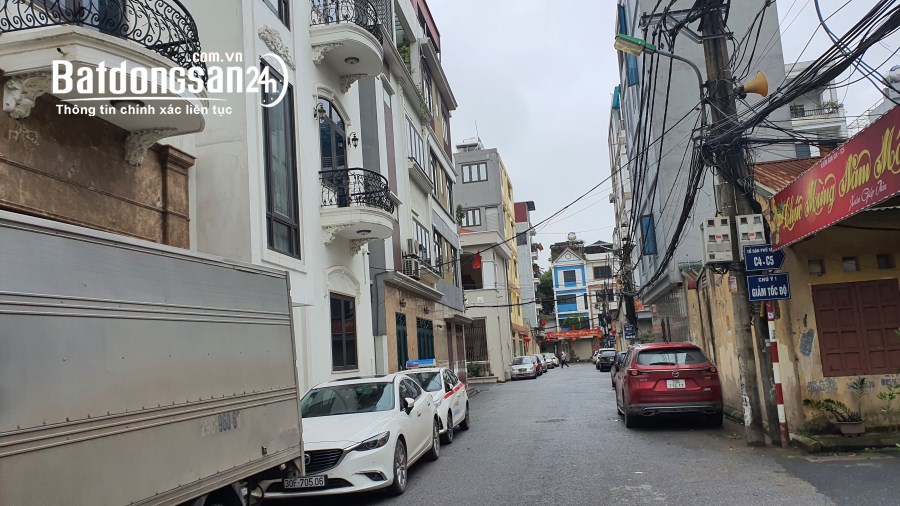 Bán nhà mặt phố Đường Tư Đình, Phường Phúc Đồng, Quận Long Biên