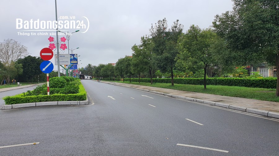 Bán nhà mặt phố Đường Tư Đình, Phường Phúc Đồng, Quận Long Biên