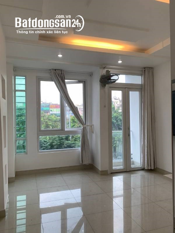 Cho thuê nhà sát mặt tiền Hoàng Sa, nhà 5 tầng mới KD ngay giá 28,5 tr